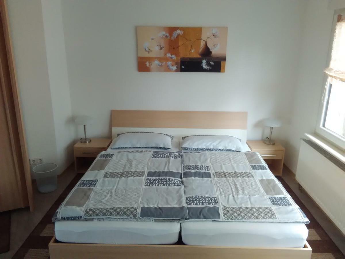 Ferienwohnung Menzel Gedern Екстер'єр фото